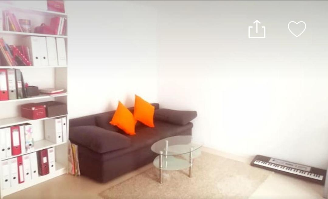 ريغنسبورغ Helles Zimmer Mit Balkon Zwischen Uni Und Altstadt المظهر الخارجي الصورة
